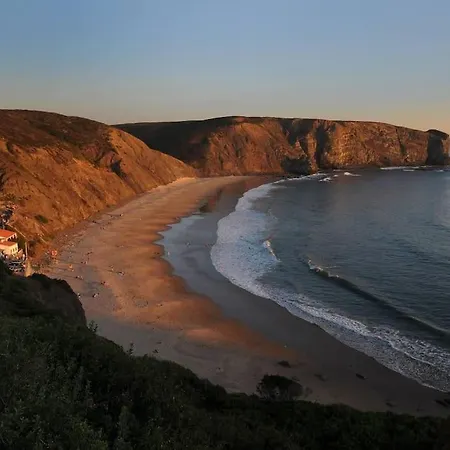 Alaia - The Perfect Getaway Villa