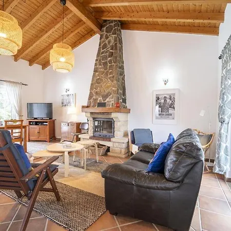 Alaia - The Perfect Getaway Villa