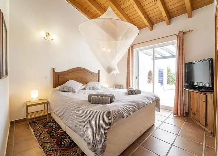 Alaia - The Perfect Getaway * アルジェズール